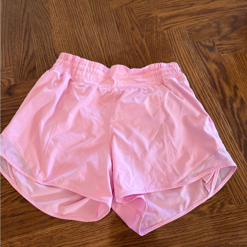 Lululemon Hotty Hot High Rise Lined Short